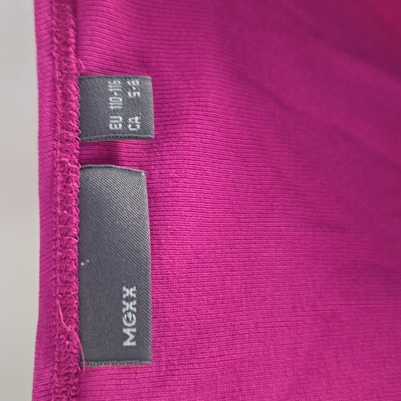 Cute top - Picture 4 of 5